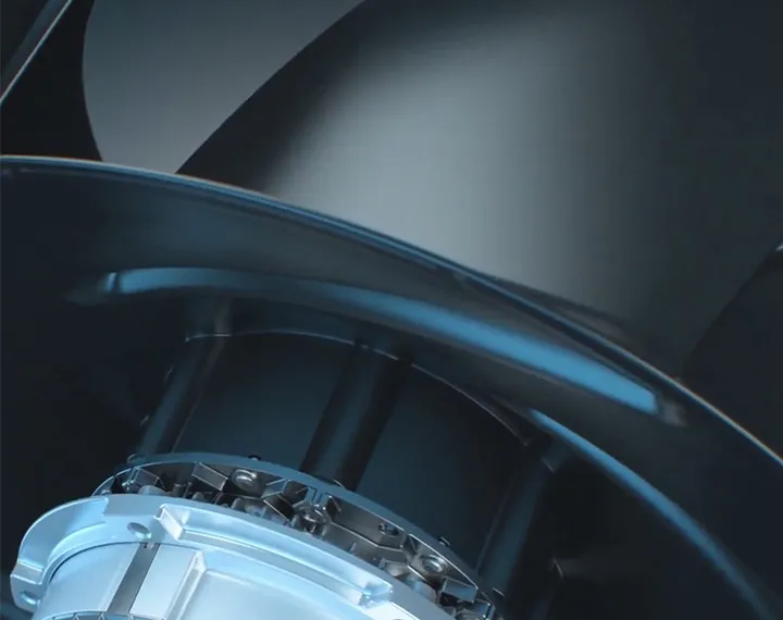 Característica de los ventiladores centrífugos curvos hacia atrás